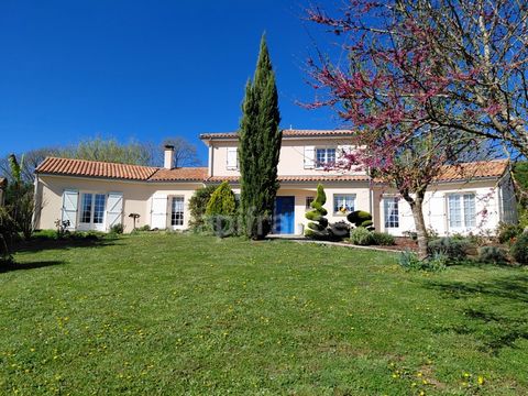 VILLA 8 pièces 295m2 VALDIVIENNE (86)
