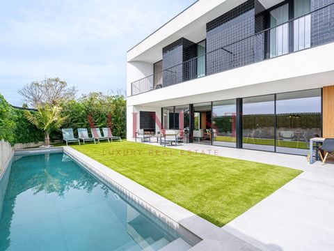VILLA BALI - MORADIA T4 + MORADIA T1 INDEPENDENTES NOVA DE 2023 DE LUXO E COM ACABAMENTOS ÚNICOS EM OEIRAS AO PÉ DO OEIRAS PARK PROCURA UMA MORADIA NOVA BEM LOCALIZADA E CHEIA DE SOL? VENHA CONHECER A VILLA BALI. Arrendada até 30/05/2025 Moradia tota...