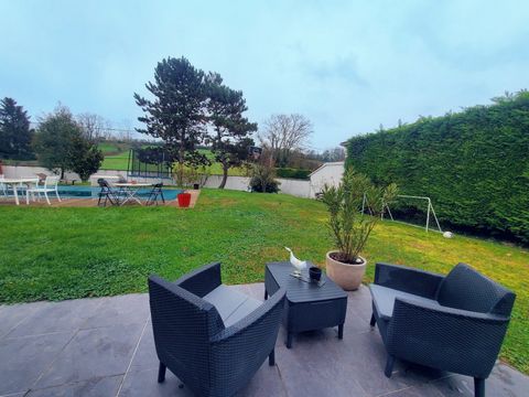 Maison 226m² avec piscine Sathonay Village 69580