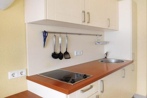 This inviting ground-floor apartment in Granzow is a peaceful haven for couples or close companions. Inside, you'll find a cozy double bed, a snug seating area, and a compact kitchen with a hob, fridge, coffee machine, and toaster—perfect for prepari...