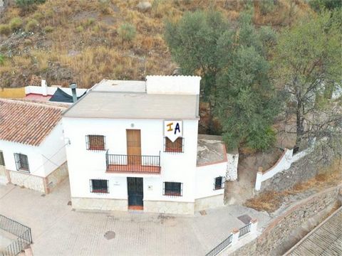 Exclusive to us. This property of 112 m2 built is located on the outskirts of the white village of La Viñuela, in the province of Malaga, Andalucia, Spain. The property consists of 2 floors. The ground floor is accessed from a large uncovered porch w...