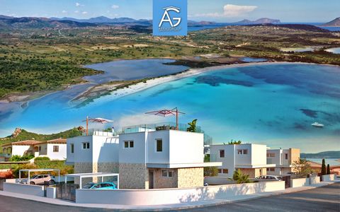 In the beautiful town of Cannigione, near the Costa Smeralda and wonderful beaches of incomparable beauty, we present a villa on three floors with a large garden and a breathtaking sea view. The beauty of this village is reflected in its enchanting b...