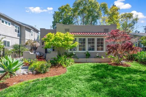 Charming 1924 Bungalow located in the desirable Garden Alameda area. Freshly painted inside and new lighting. Hardwood floors throughout, central AC and new furnace. Formal living room with a wall of windows flooding the room with light. Formal dinin...