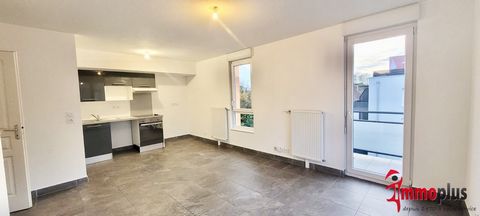The 63 m2 apartment is located in a secure and recent residence, it benefits from many advantages, including the direct proximity to the Basel border which you can reach on foot in 7 minutes! A large living room of 24m2 open to the kitchen and openin...