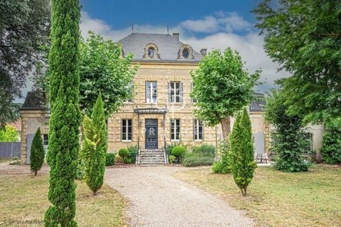 Beautiful and unique 7 bedroom manor house, which is ideally located in the very popular Dordogne town of Eymet and just a 25 minute drive from Bergerac Airport. Set in private gardens of 1,945m2 with mature specimen trees, plus, at the rear of the h...