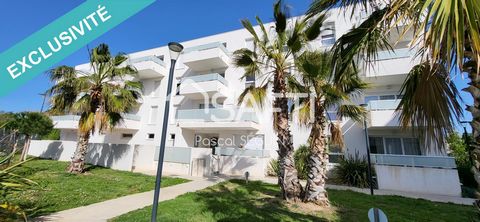Argelès sur Mer, in a 2020 building, 1km from the beach center, quiet, come and discover this pleasant 2-room apartment located on an upper floor with elevator. its surface area is approximately 42m² and offers an entrance, a living room opening onto...