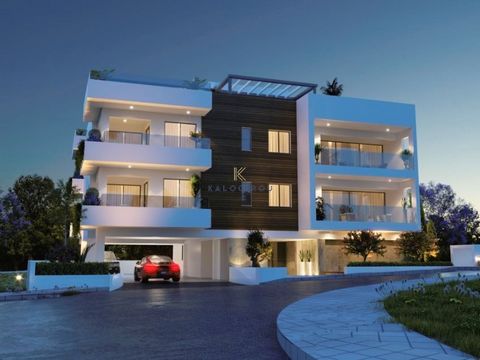 Located in Famagusta. Lovely, 2-Bedroom Apartment in Paralimni area, Famagusta. The property is located in a quiet and residential neighborhood and is close to an abundance of amenities and services, such as schools, major supermarkets, shops, banks,...