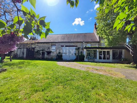 Ref 68018PP: Exclusive! Looking for a vacation spot near Beaune, discover this charming farmhouse of 115 m² of living space benefiting from a beautiful orientation. Numerous possibilities for expansion using the attic and adjoining outbuildings. Plan...