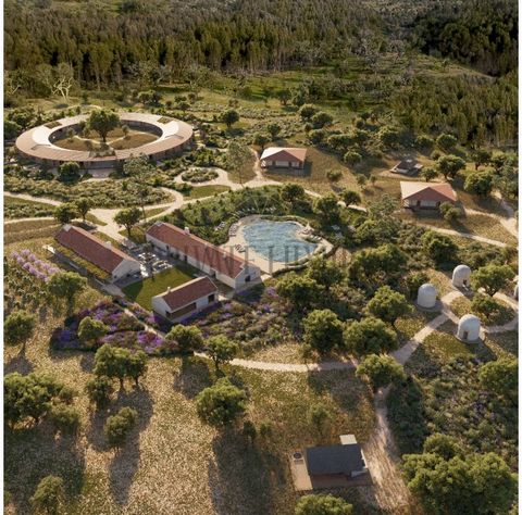 Golden VISA - This property is inserted in an Eco Resort for Golden VISA. Tourist resort of 27 hectares, in the Alentejo area between Sines and Cercal, eligible for Golden Visa from 280 thousand euros. This Quinta with an Eco Resort concept, offers a...