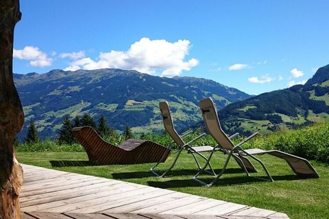 Domek w Zillertal, Mayrhofen, Tyrol. Sauna, WiFi, zmywarka, prysznic wellness, kominek, salon tyrolski, narciarstwo, turystyka, wspinaczka.