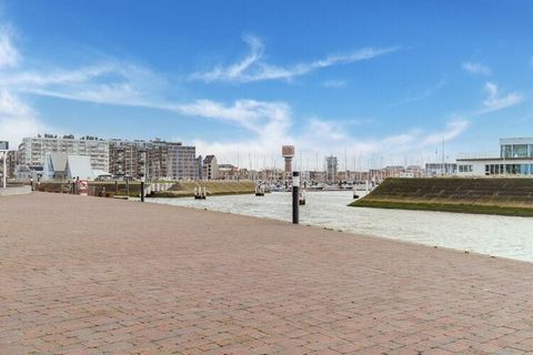 This pleasant, spacious studio is located at the back of the Zeedijk. With a perfect location within walking distance of the center, the sea, the beach and the marina, this studio offers everything for a successful vacation. The studio has a separate...