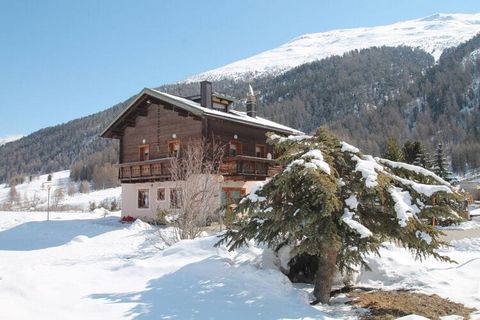 La Baita del Sole is an enchanting house surrounded by nature next to the cross-country ski slopes, a brand new and welcoming hut, with comfortable furnishings to fully enjoy nature and the mountains. It is located in the Florin district about 800 me...