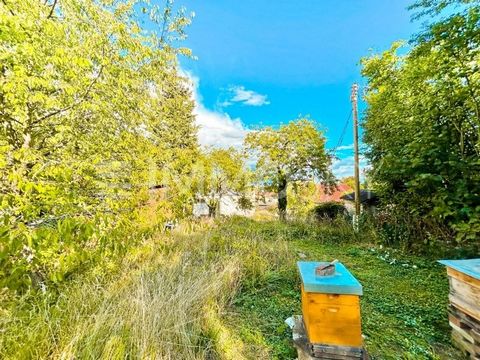 Realize your ideas of a green oasis! Welcome to this exclusive allotment plot, which offers a rare opportunity to reside in an outstanding location. On an area of about 626 m2, you can finally make your dream come true in the countryside. This idylli...