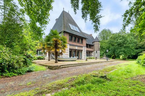 Estate set in a very quiet site, without vis-à-vis in its woods in one piece of more than 5ha. Etretat in 15 minutes, shops in 10 minutes, Le Havre in 35 minutes, train station in 25 minutes. Built in the 1980s, the main building has about 650 m2 of ...