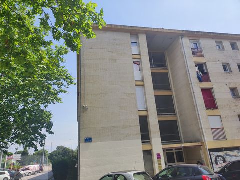 For sale in Montpellier (34) Celleneuve sector, residence les Tonnelles, discover this T1, sold rented including an entrance, an equipped and independent kitchen, a bright living room, a bathroom and a toilet all in a closed residence at the foot of ...
