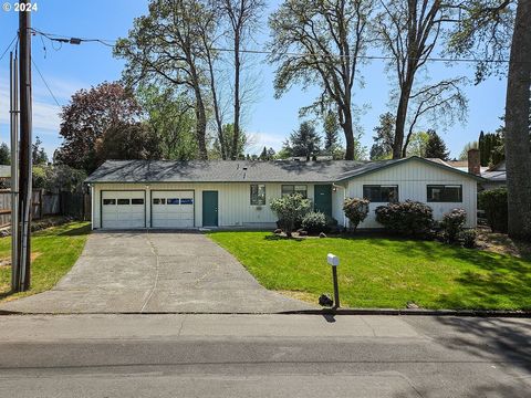 A backyard lovers' DREAM!! This move-in ready, one-level, ranch-style home is located in a low-traffic, quiet neighborhood, yet close to 217, parks, Intel, Nike, and all the fun celebrations, dining, and shopping Beaverton offers. This home features ...