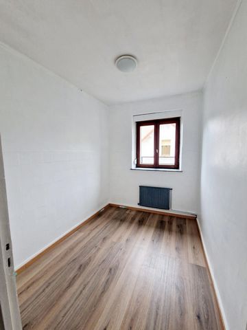 photo no. 3