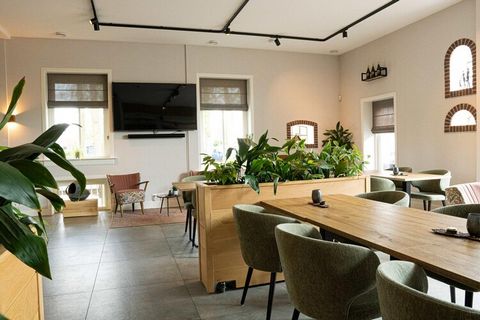 Vakantievilla Amalia 4 met sauna en hottub De Vakantievilla Amalia 4 met eigen sauna en hottub in de tuin is ideaal om volledig te ontspannen tijdens je vakantie. Dit vakantiehuis, geschikt voor 1-4 personen, beschikt over een ruime woonkamer met een...