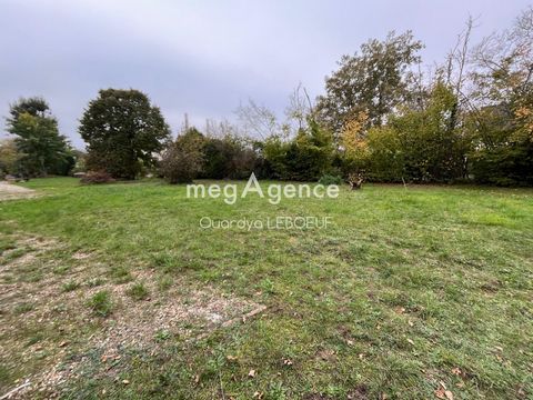 En impasse, terrain à bâtir de 470 M2 viabilisé