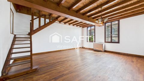 Maison de ville de 178 m² avec garage et jardin