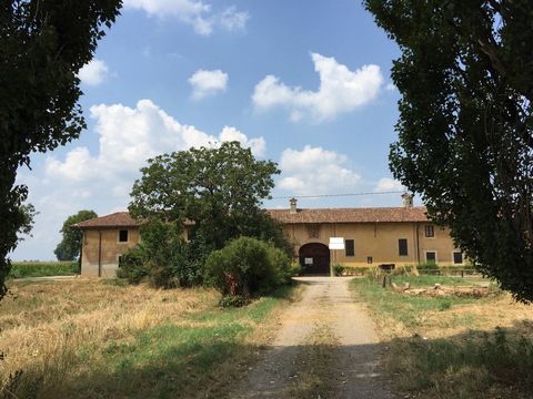 Renovation project of historic Lombard farmhouse Between Cuggiono and Inveruno a long avenue of cypress poplars leads to the ancient double courtyard of the farmhouse, a structure with the flavor and charm of an old Lombard farmhouse from the 19th ce...