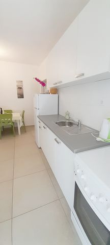 Promajna, Makarska Riviera, 1 bedroom Apt, terrace in front of the apt. Beach nearby. I hope you have a pleasant stay