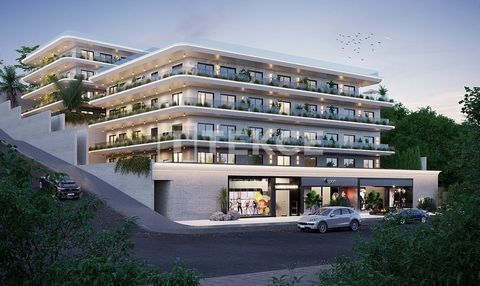 Apartamenty z Widokiem na Morze w Pobliżu Mariny w Çeşme İzmir Apartamenty znajdują się w dzielnicy Çeşme w İzmirze, Turcja. Çeşme to prestiżowe miejsce do zamieszkania, oferujące spokojną i wysokiej jakości atmosferę. Charakteryzuje się plażami, nat...