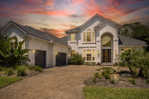 Welcome to 475 Sebastian Square, nestled within the prestigious Palencia community in Saint Augustine, FL. This exquisite residence perfectly epitomizes the luxury and comfort that define this esteemed neighborhood. As you enter the gates of Palencia...