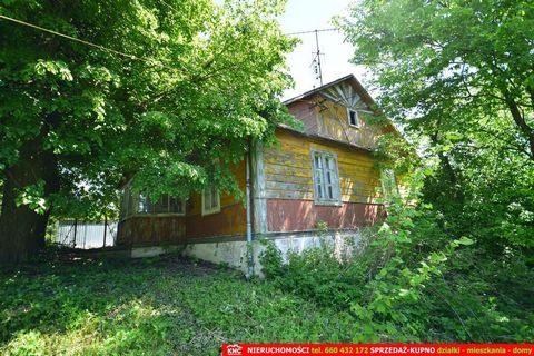 SOBIESKA WOLA PIERWSZA gm. Krzczonów - I recommend to buy a habitat located on a plot of 2000 m² in a quiet village in a nice area near the Giełczew River. The settlement includes a wooden house with an area of approx. 70 m². There is also a brick co...