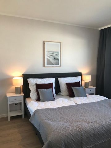 Charming, stylishly furnished apartment in Frankfurt Niederrad - First occupancy after extensive renovation Central location in Frankfurt near Bürostadt, university clinic and airport Ideally suited for young couples and young professionals