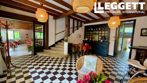 A30173GDU43 - Changing course for a new life? Your new hotel restaurant is waiting for you here in Montfaucon en Velay! Thanks to its ideal tourist location, right next to the Pilgrim's Way to Santiago de Compostela, Saint Régis and along the Via Flu...