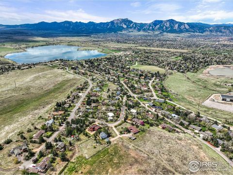 First availability in over 50 years! Don't miss your chance to build a dream home on this .57-acre residential lot in Baseline Lake's Crestmoor neighborhood! Tranquil cul-de-sac location, mountain and rural views, and adjacent to both open space and ...