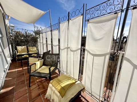 AIX EN PROVENCE- HYPER CENTRE - APPARTEMENT DE PRESTIGE EN DUPLEX DERNIER ETAGE - TERRASSE - ASCENSEUR