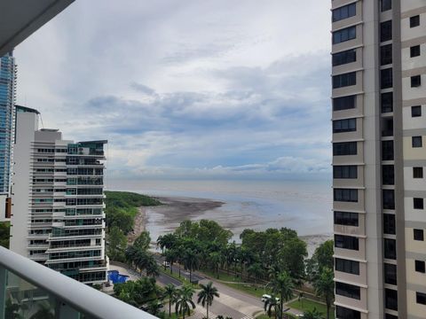 Apartment of recent construction, Ocean view In case of rental, rent with option to own would also be approved, the sale value in case of rent with option to buy is $ 550,000. Beautiful apartment excellently located in Costa del Este - PH Lumiere, re...