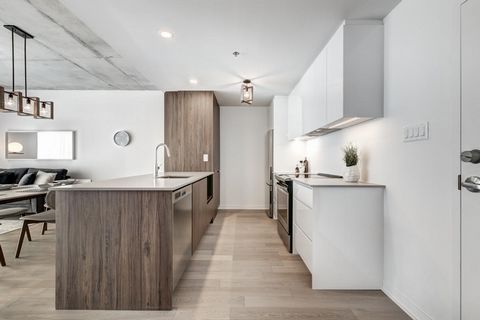 Nieuwe ontwikkeling Appartementen voor verkopen 3 eenheden 42 tot 78 m² Beschrijving Vivez l'exception à Noisy-le-Grand ! À deux pas des bords de Marne, cette nouvelle résidence vous offre un cadre de vie idéal entre nature et dynamisme urbain. Profi...