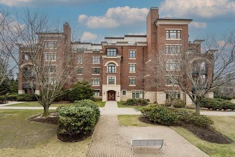 Spectacular 3,396 square foot residence at Longyear at Fisher Hill, a beautifully landscaped 8-acre estate designed by Frederick Law Olmsted. Beautifully customized three bedroom, three and one-half bathroom home designed by noted architect Doreve Ni...