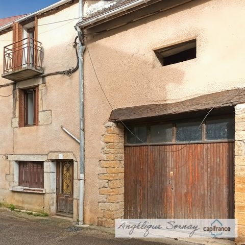 ? EXCLUSIVITÉ Maison mitoyenne à fort potentiel de 229 m² sur 3 niveaux avec garage Sellières