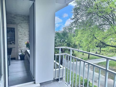 T4 traversant avec balcon, vue imprenable sur la nature