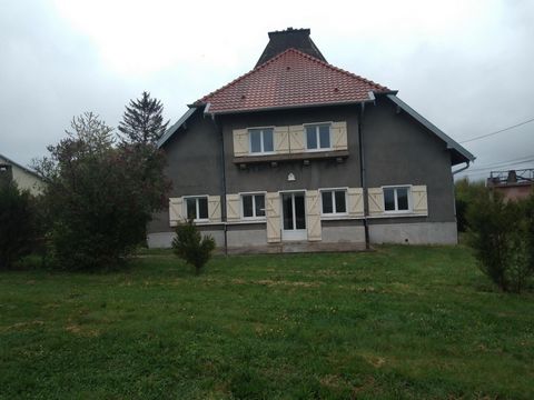 BEAU LOGEMENT 140m2 ET ANNEXES SUR TERRAIN 3000m2