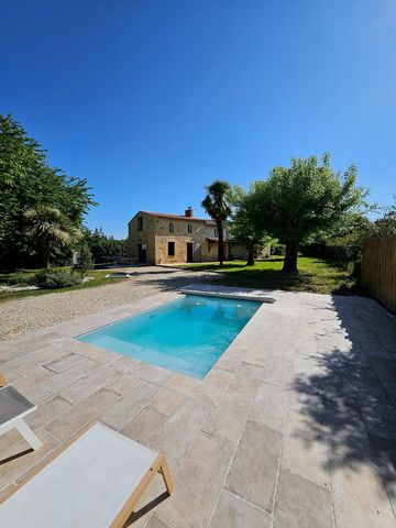 Maison de charme en pierre entièrement rénovée avec piscine