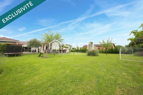 Maison d’architecte T6 185 m² à Saint-Cézert