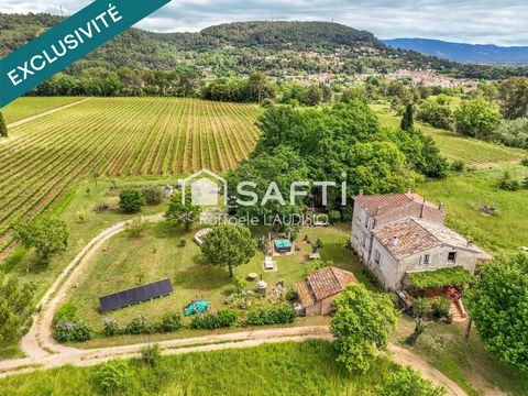 Charme à l'ancien, beaux volumes, terrain arboré de 3 000 m²