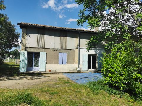 Maison pierre avec 4 terrains constructibles
