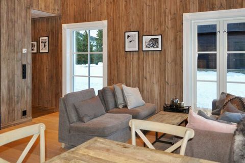 Great cabin on the western edge of Kvitfjell. Large windows provide a great view of the beautiful mountain area. The cabin has 3 bedrooms and a total of 5 sleeping places. The cabin has 1 bathroom with a washing machine, and a fully equipped kitchen....