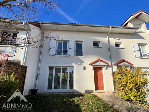 TO VISIT QUICKLY The agency ADN immo offers you this very pretty terraced house of 145 m2 (125 m2 habitable) in the town of Saint Genis Pouilly. Of recent construction, it includes a large bright living space, a fully equipped kitchen, 4 spacious bed...