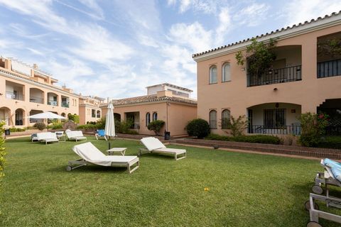 Located in Nueva Andalucía. AVAILABLE FROM SEPTEMBER 2024 UNTIL END OF JUNE 2025 Inmaculated second floor apartment located in the urbanization of Puerto Golf, in Nueva Andalucía, right next to Mercadora, close to all kinds of shops and restaurants a...