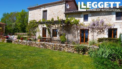 A28737JMI24 - This is a must visit property with delightful grounds 15kms from Nontron and 41kms from Angouleme - great location. The 90m² grange has been beautifully constructed with a pétanque pitch the other side. Breathtaking views, Terrace, lawn...