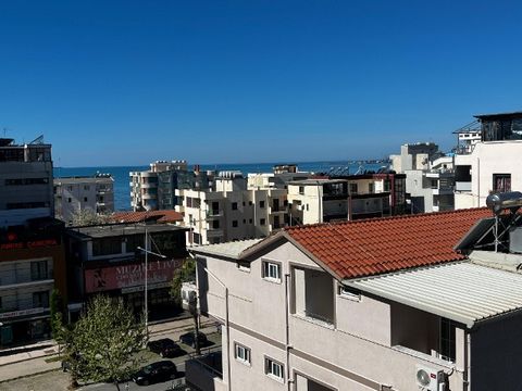 The space is organized in 85 m 2 1 living room with kitchen 2 bedrooms 1 bathroom 1 balcony with a panoramic view of the sea located on the 5th floor in a very high quality building.