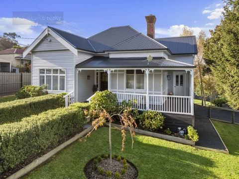 Rarely does such an opportunity arise to purchase such a stunning turn-key property as this charming homestead in historic Korumburra. Current owners have meticulously completed finishing touches using quality local tradespeople. Both visible improve...