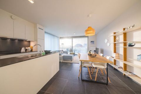 Flat located on the 1st floor and equipped with 2 bedrooms (both with a double bed).  There is a spacious, bright living room with full-width wall-to-wall windows giving access to the cosy terrace where you can enjoy a coffee in the morning sun or an...
